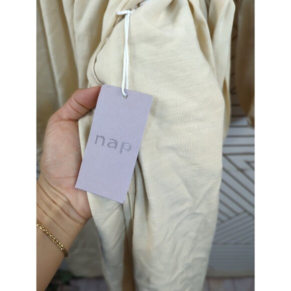 Elegant Cream Maxi Dress - Picture 7 of 8